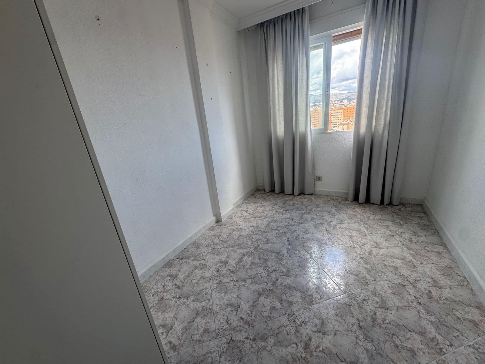 3 sypialnia Mieszkanie na sprzedaż w Miasto Malaga - 415 000 € (Ref: 9665927)