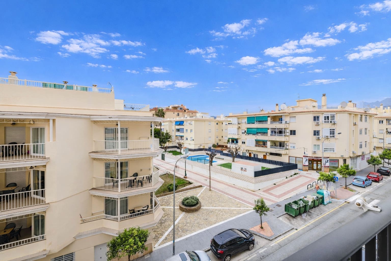 1 bedroom Flat for sale in Nerja with pool - € 260,000 (Ref: 9669936)