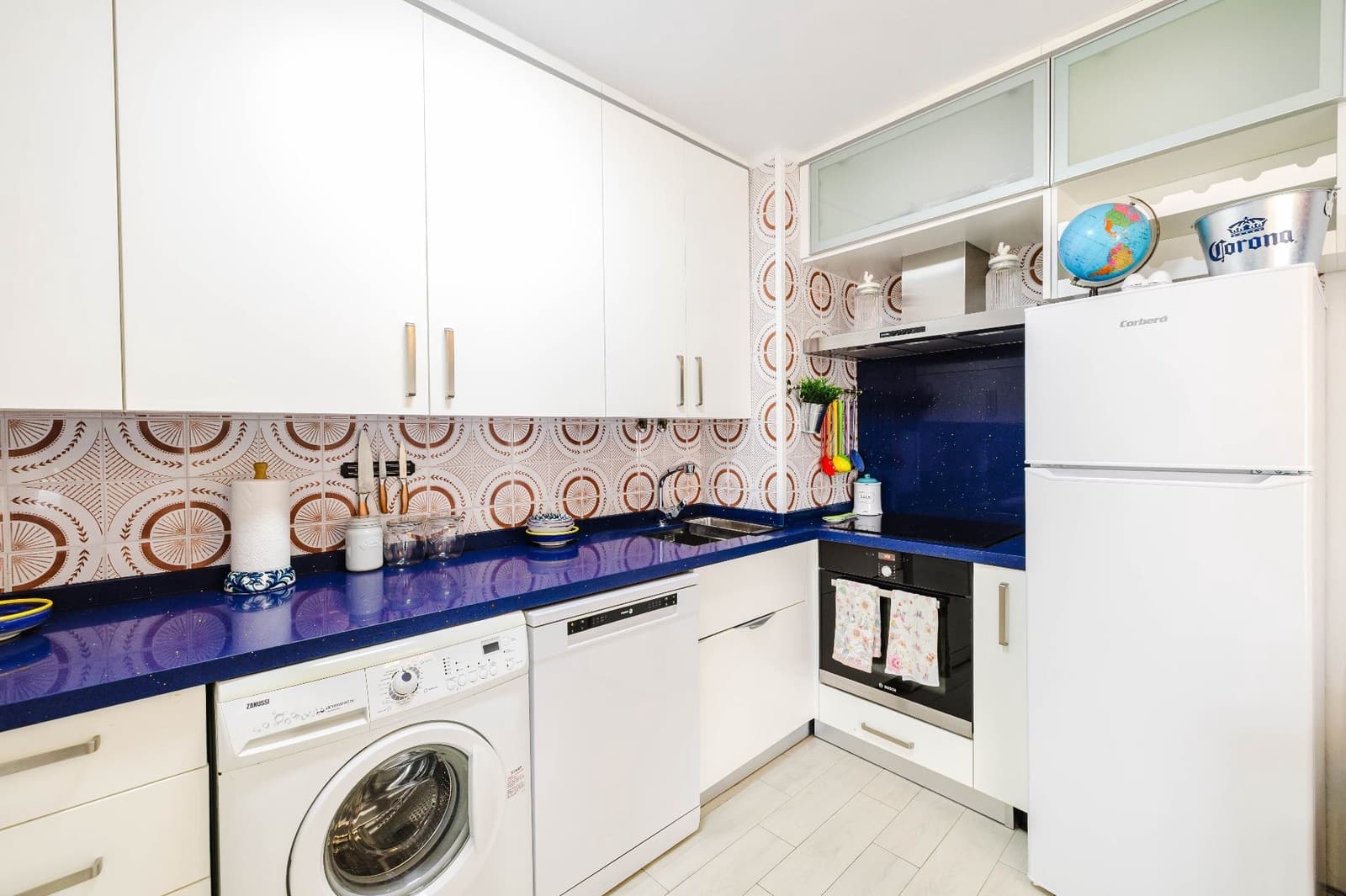 1 bedroom Flat for sale in Nerja with pool - € 260,000 (Ref: 9669936)