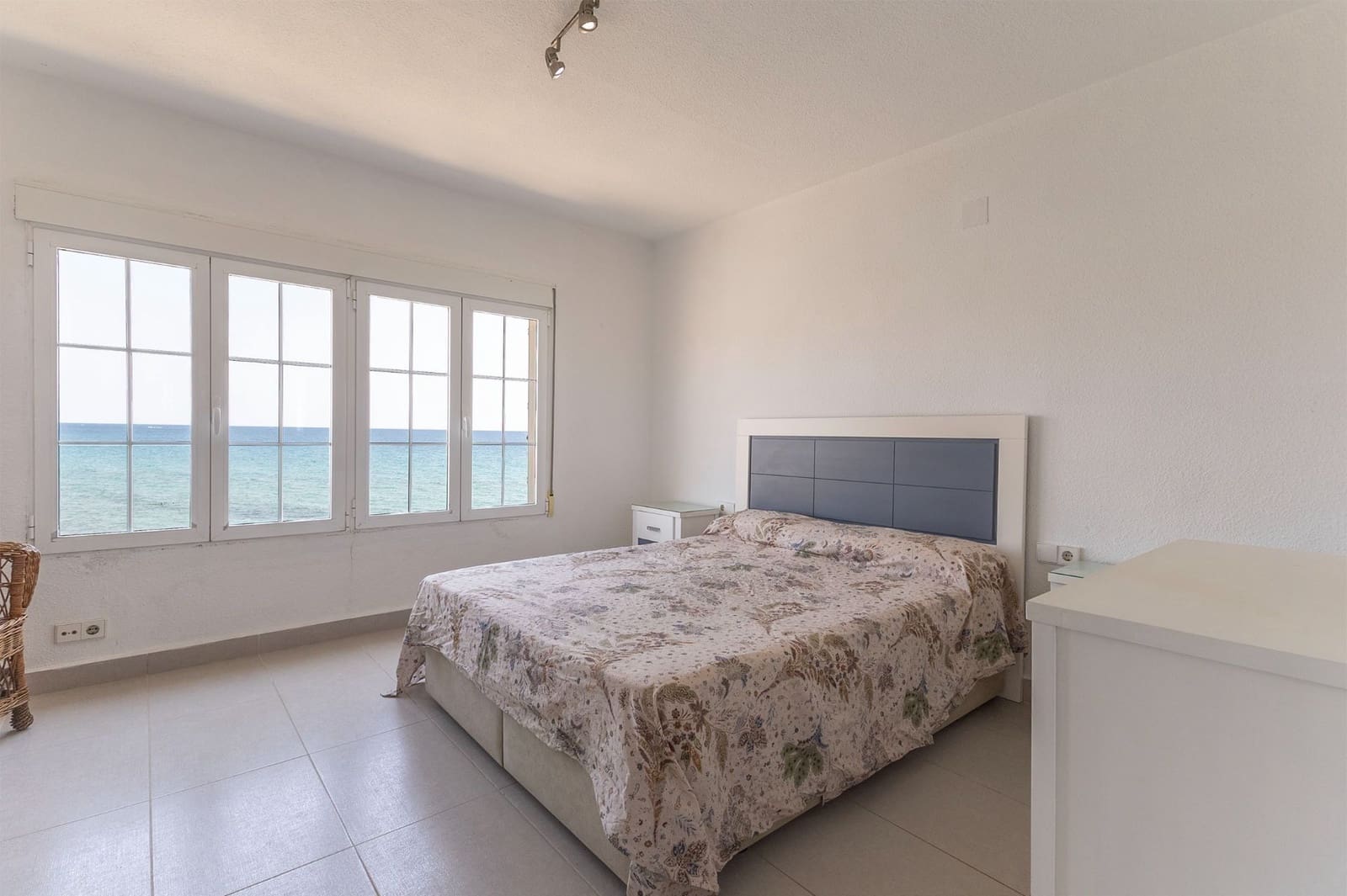 2 bedroom Apartment for sale in Orihuela with pool - € 370,000 (Ref: 9669937)