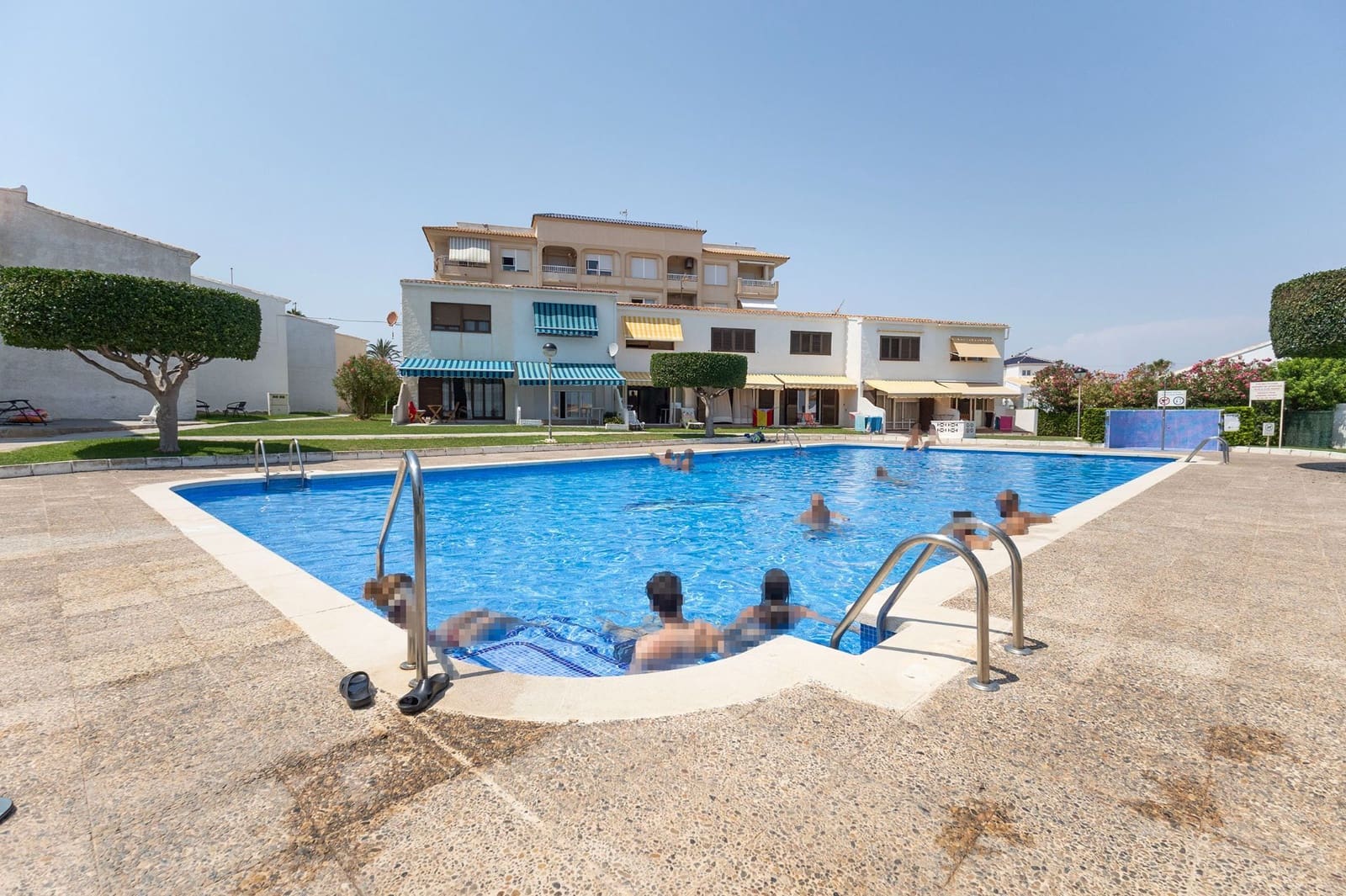 2 bedroom Apartment for sale in Orihuela with pool - € 370,000 (Ref: 9669937)