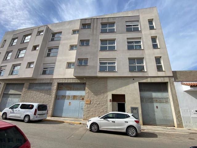 3 bedroom Apartment for sale in Benifaió with garage - € 215,000 (Ref: 9669938)