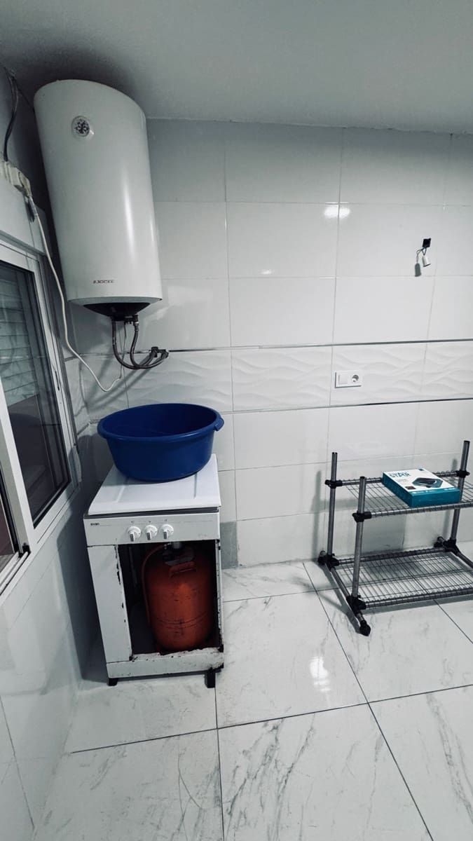 Piso de 2 habitaciones en Alicante / Alacant ciudad en venta - 84.900 € (Ref: 9673810)