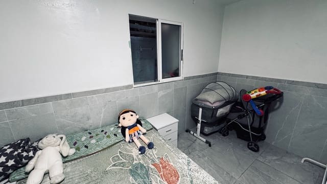 Piso de 2 habitaciones en Alicante / Alacant ciudad en venta - 84.900 € (Ref: 9673810)