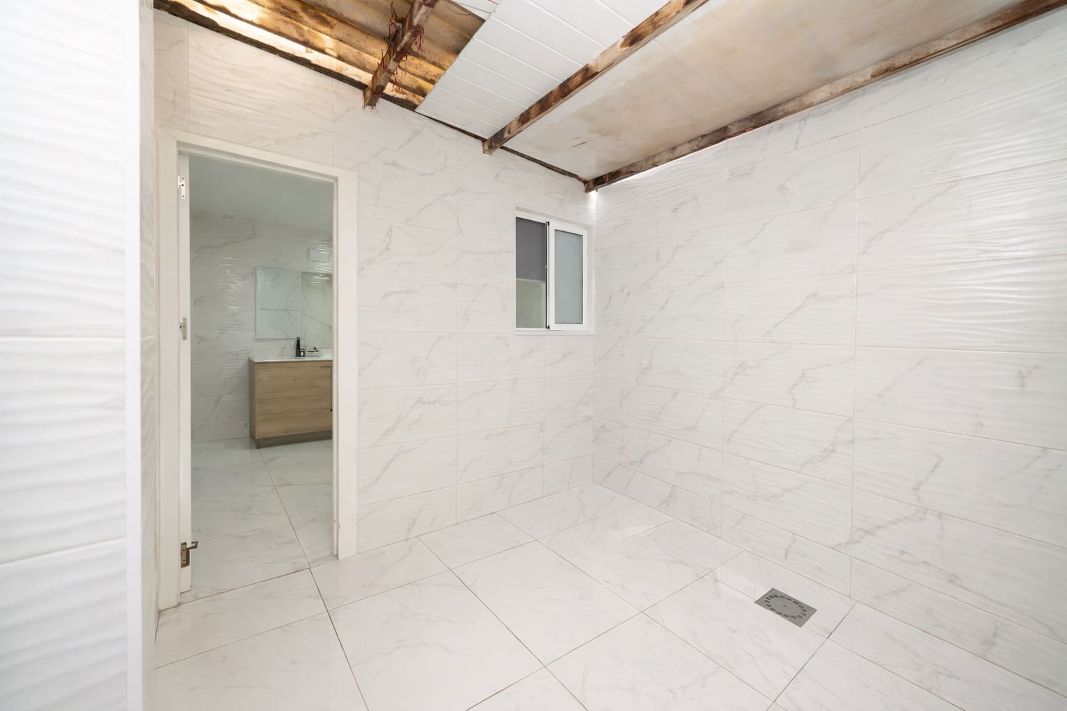 2 bedroom Flat for sale in Alicante / Alacant city - € 84,900 (Ref: 9673810)