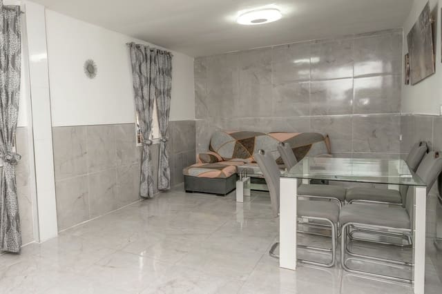 Piso de 2 habitaciones en Alicante / Alacant ciudad en venta - 84.900 € (Ref: 9673810)