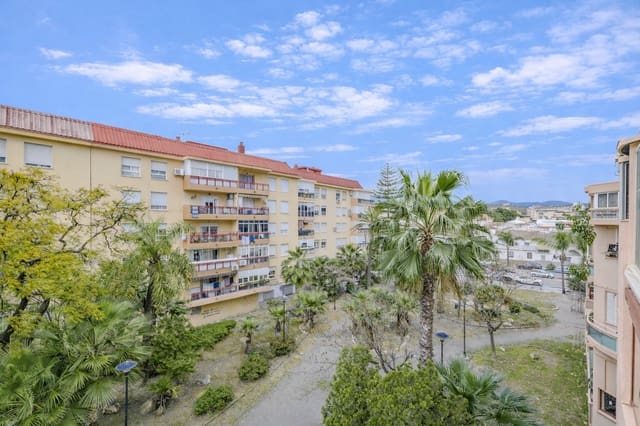 Apartamento de 3 habitaciones en Vélez-Málaga en venta - 239.200 € (Ref: 9673814)