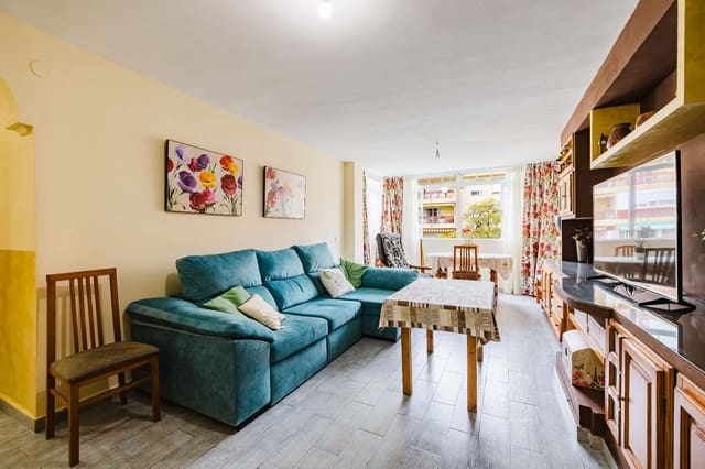 Apartamento de 3 habitaciones en Vélez-Málaga en venta - 239.200 € (Ref: 9673814)