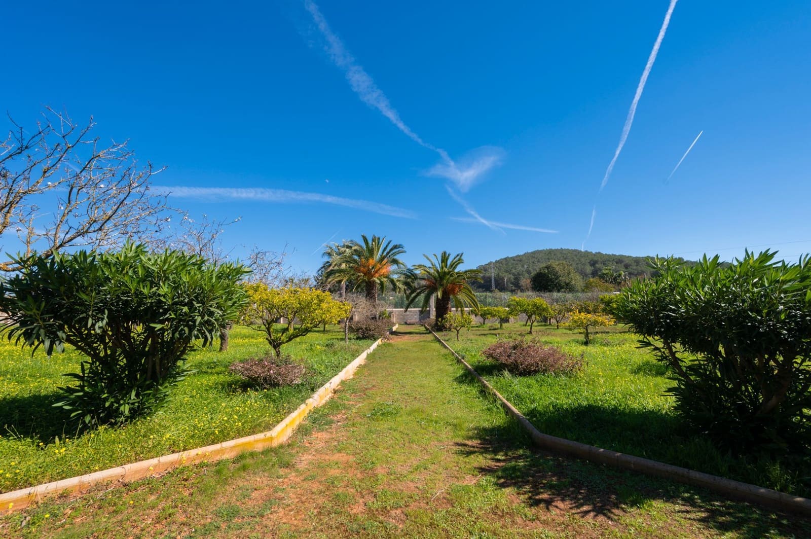 4 soveværelse Villa til salg i Santa Eulalia / Santa Eularia med garage - € 3.000.000 (Ref: 9673815)