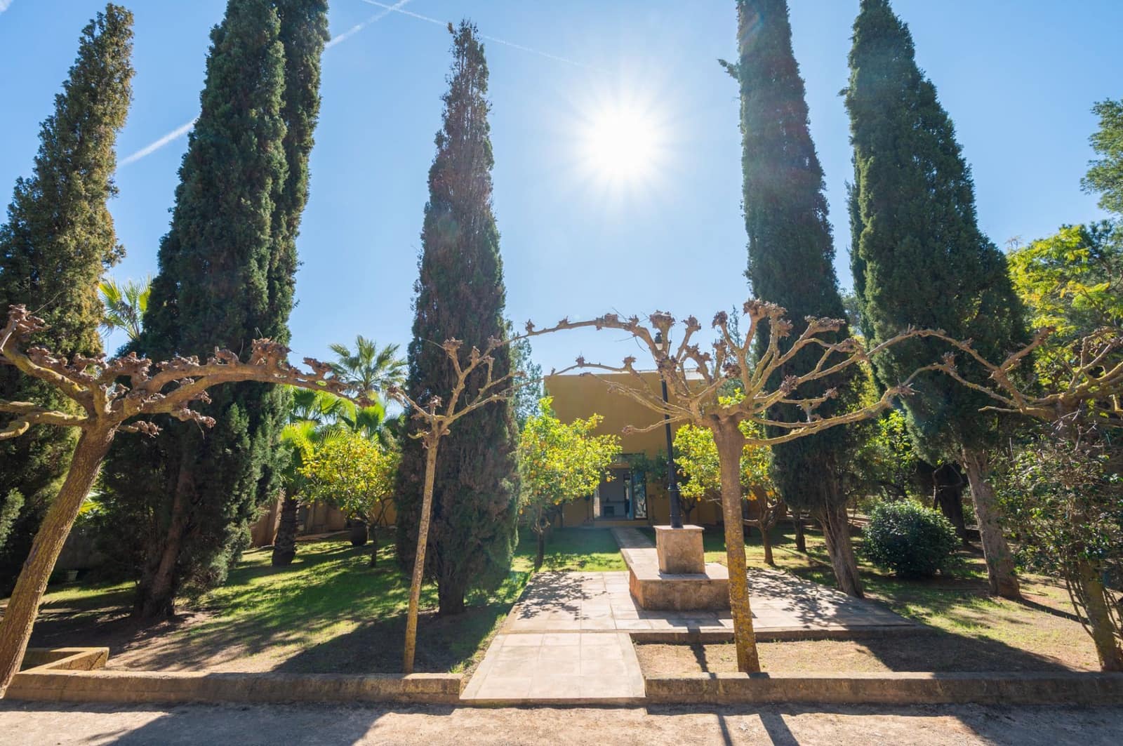 4 soveværelse Villa til salg i Santa Eulalia / Santa Eularia med garage - € 3.000.000 (Ref: 9673815)