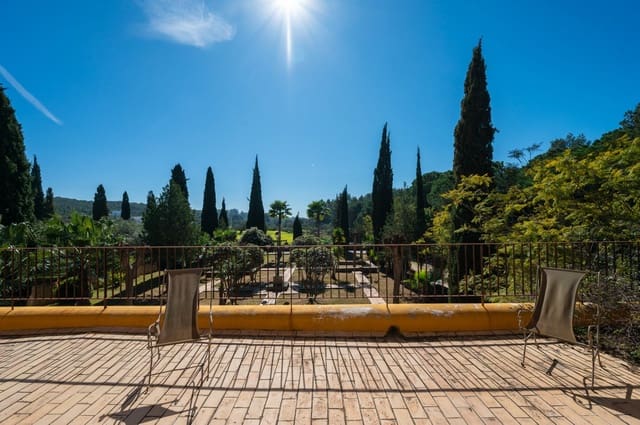 4 soveværelse Villa til salg i Santa Eulalia / Santa Eularia med garage - € 3.000.000 (Ref: 9673815)