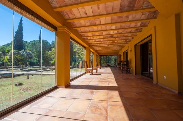 4 soveværelse Villa til salg i Santa Eulalia / Santa Eularia med garage - € 3.000.000 (Ref: 9673815)