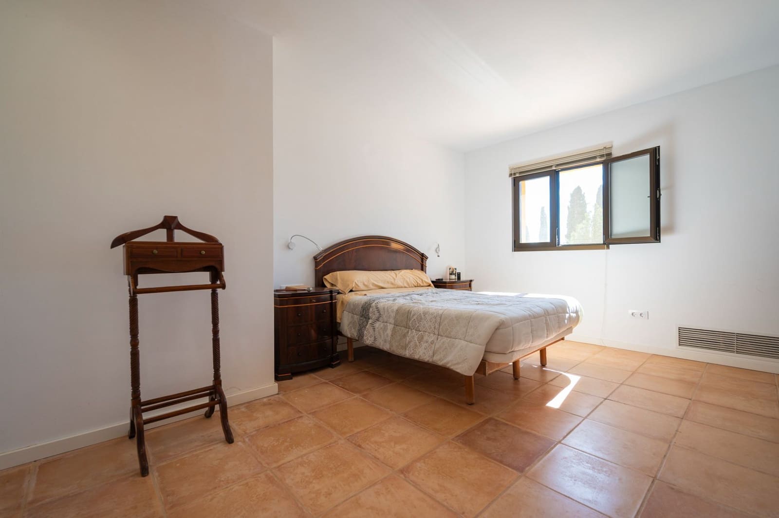 4 soveværelse Villa til salg i Santa Eulalia / Santa Eularia med garage - € 3.000.000 (Ref: 9673815)