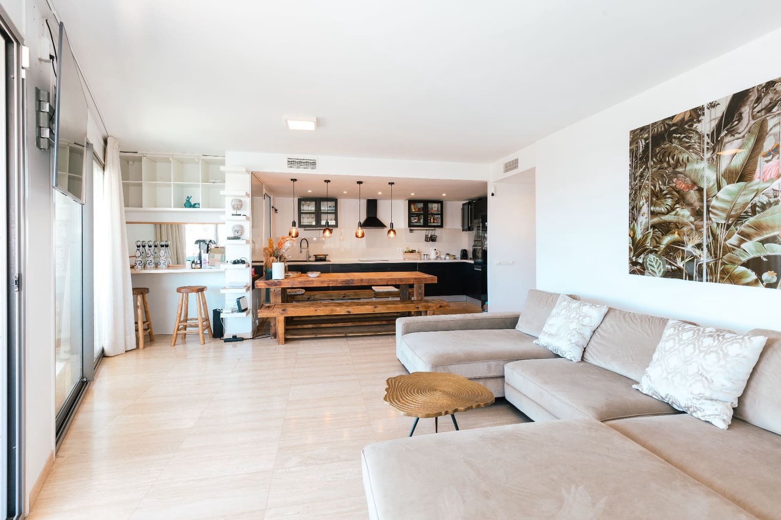 3 bedroom Apartment for rent in Ibiza / Eivissa town with pool - € 7,142 (Ref: 9673816)