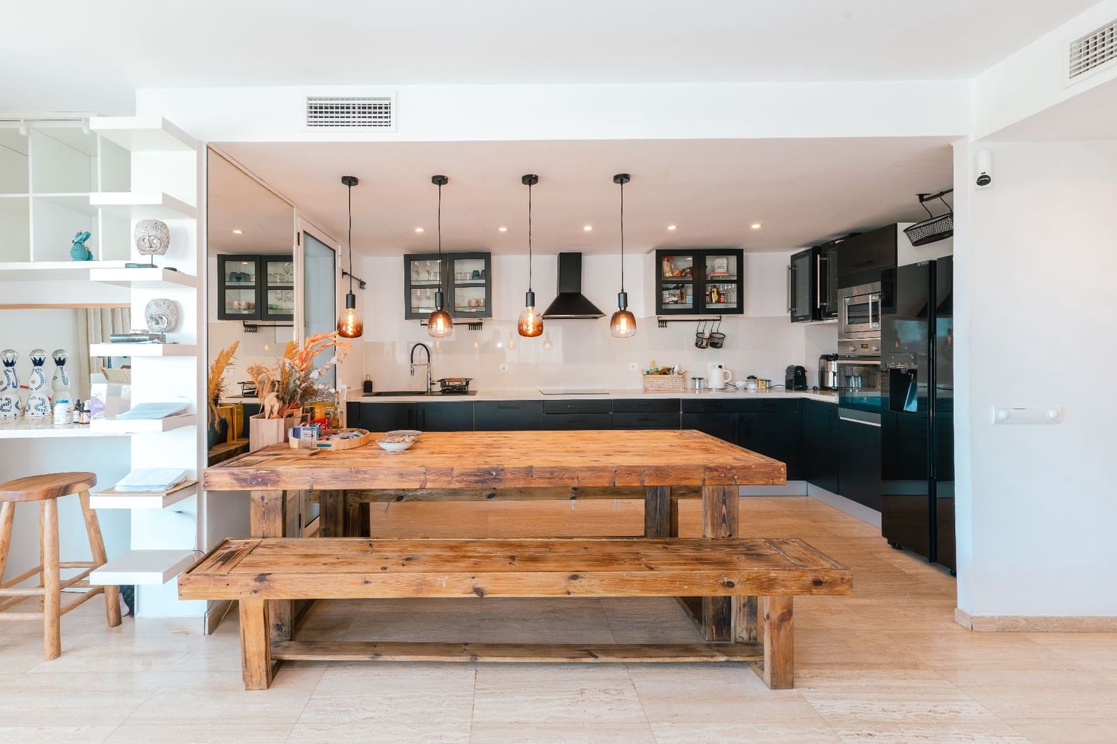 3 bedroom Apartment for rent in Ibiza / Eivissa town with pool - € 7,142 (Ref: 9673816)