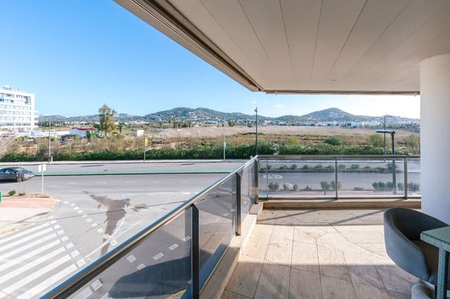 3 soverom Leilighet til leie i Ibiza by med svømmebasseng - € 7 142 (Ref: 9673816)