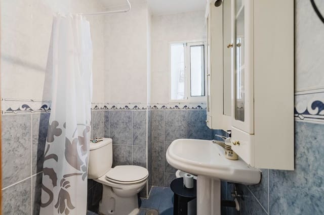 2 quarto Apartamento para venda em Ciudad Jardín, Málaga cidade - 139 000 € (Ref: 9673818)