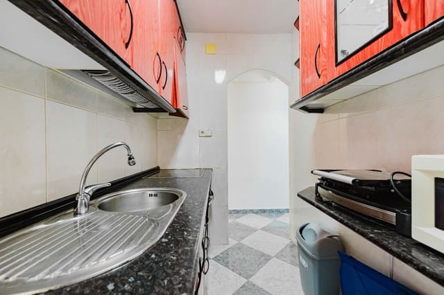 2 quarto Apartamento para venda em Ciudad Jardín, Málaga cidade - 139 000 € (Ref: 9673818)