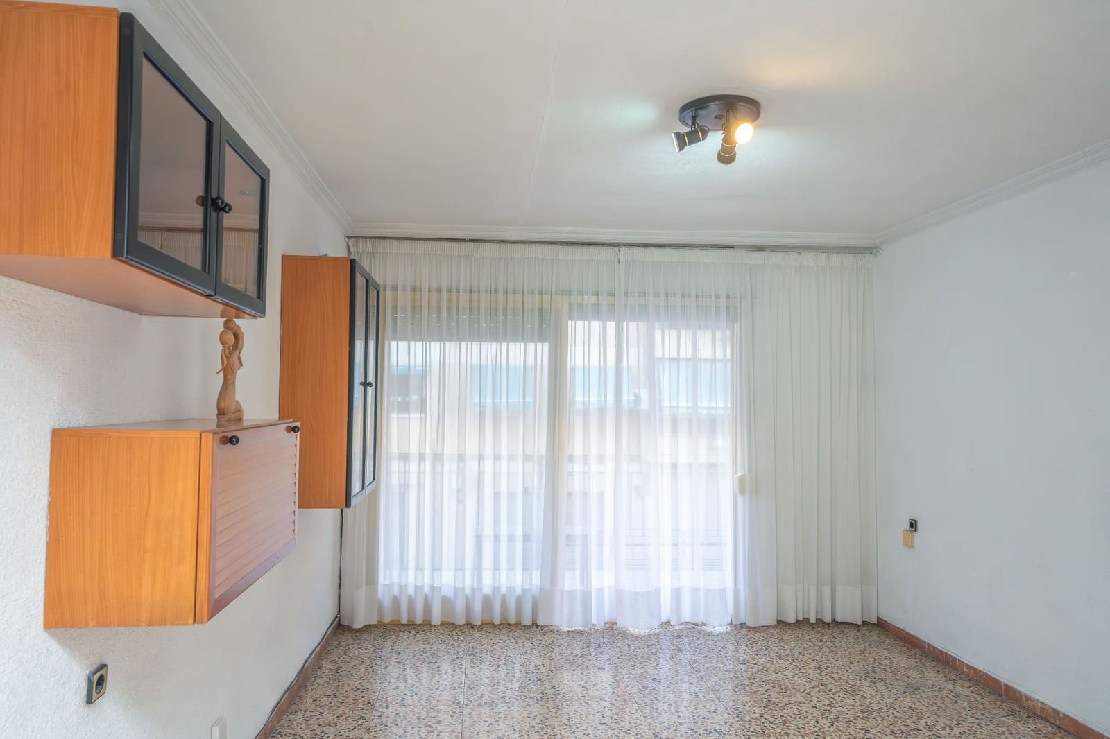 3 soveværelse Lejlighed til salg i Alicante by - € 165.000 (Ref: 9676777)