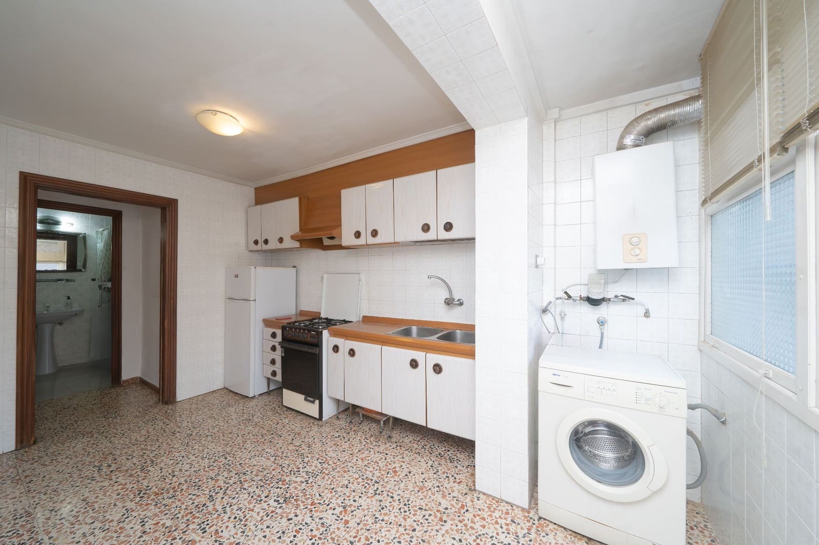 3 soveværelse Lejlighed til salg i Alicante by - € 165.000 (Ref: 9676777)