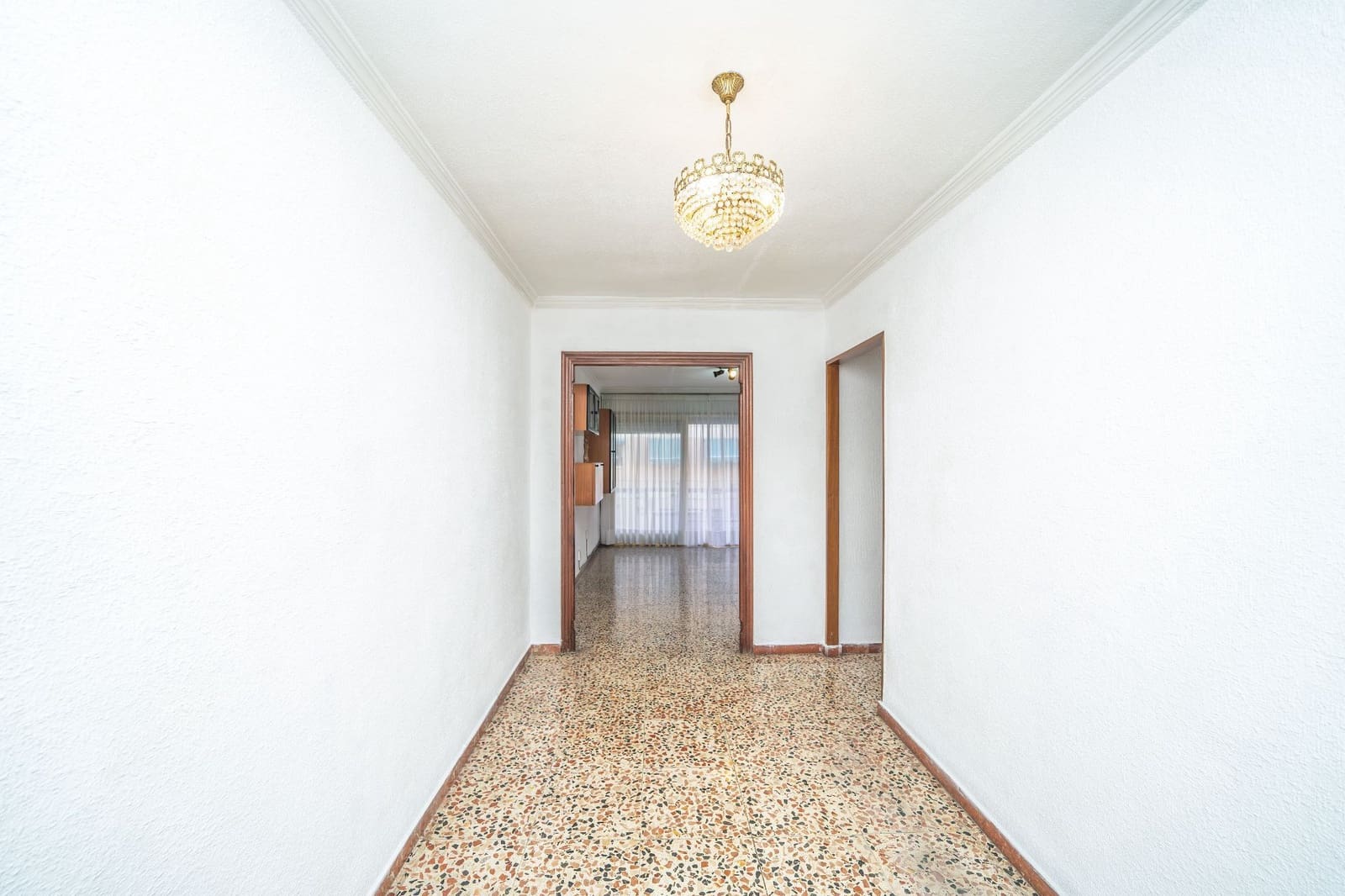 3 soveværelse Lejlighed til salg i Alicante by - € 165.000 (Ref: 9676777)