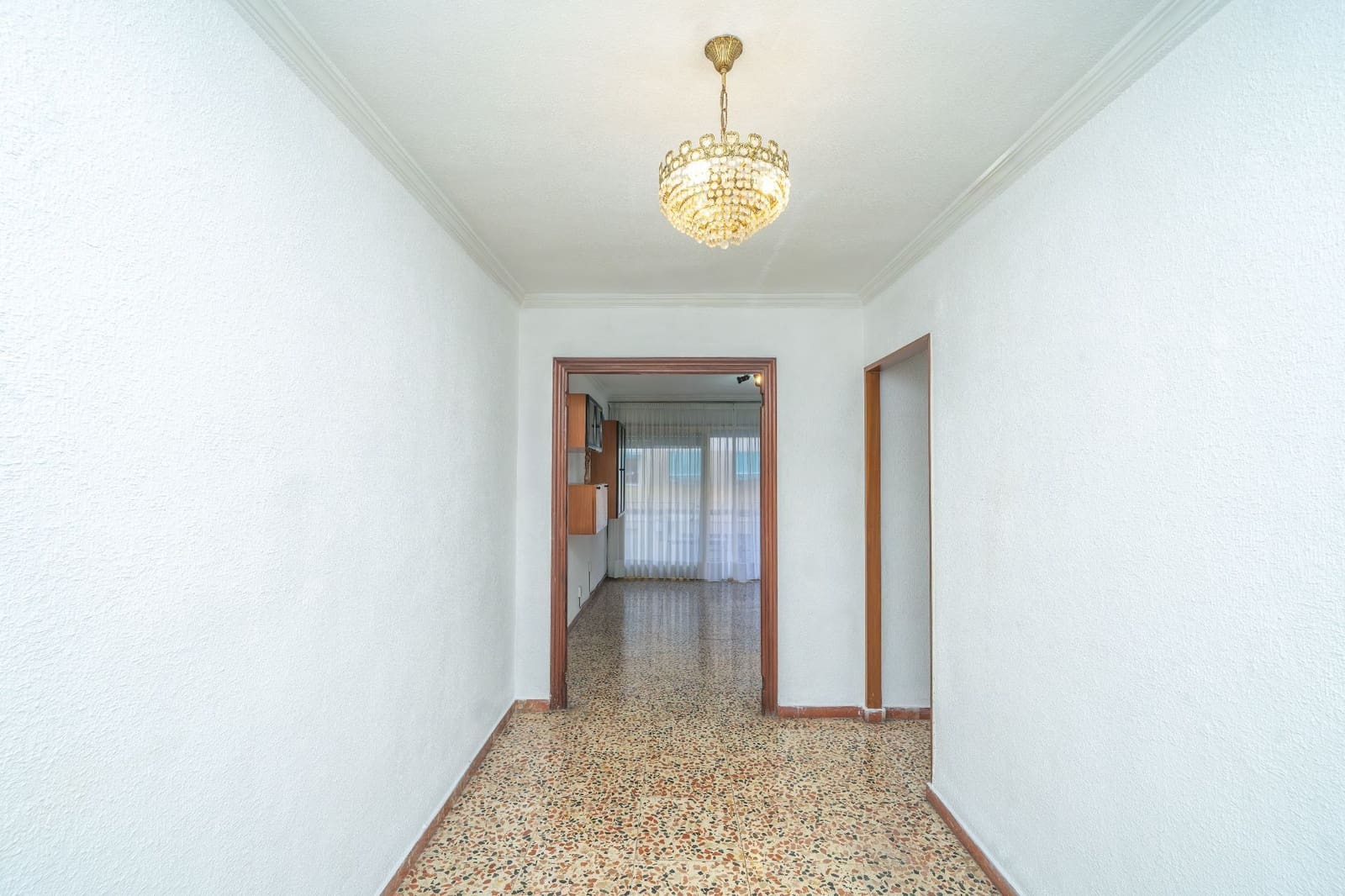 3 soveværelse Lejlighed til salg i Alicante by - € 165.000 (Ref: 9676777)