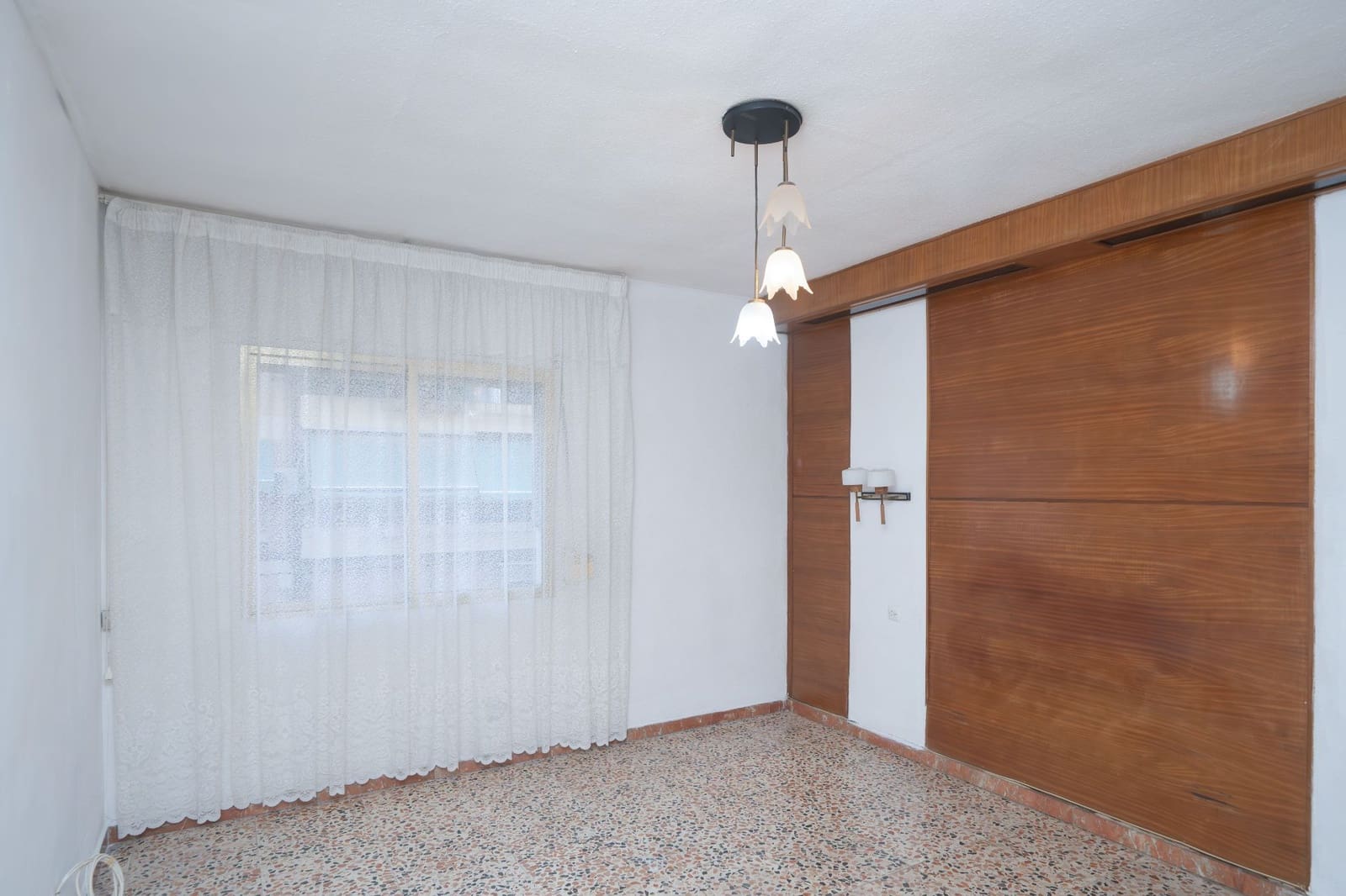 3 soveværelse Lejlighed til salg i Alicante by - € 165.000 (Ref: 9676777)