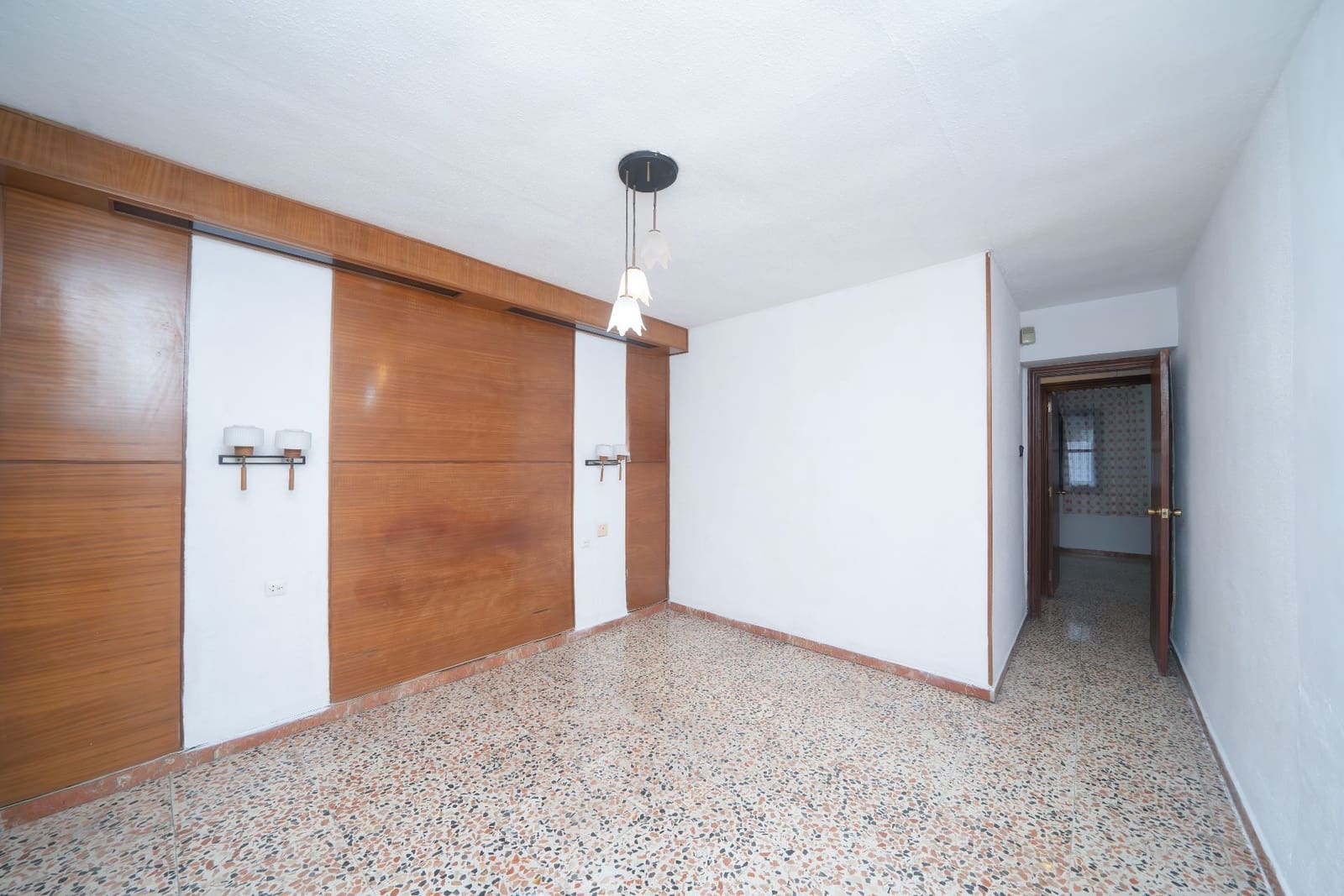 3 soveværelse Lejlighed til salg i Alicante by - € 165.000 (Ref: 9676777)