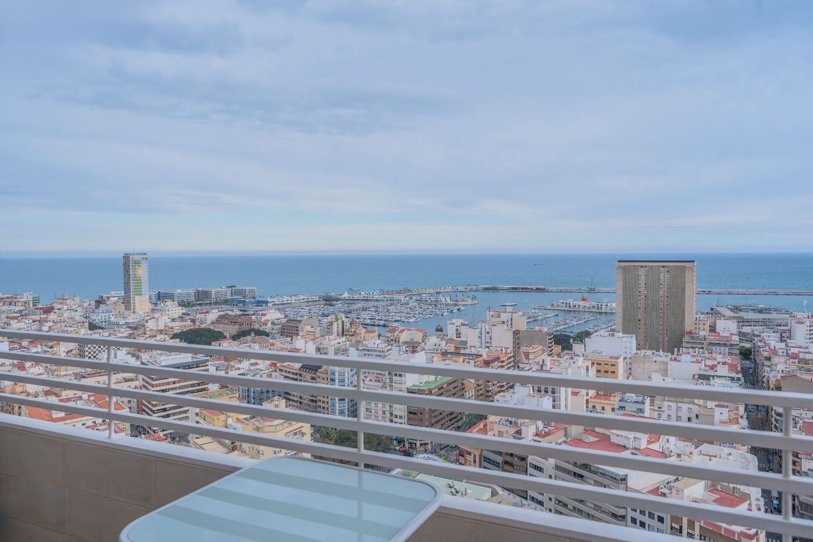 Apartamento de 1 habitación en Alicante / Alacant ciudad en venta - 265.000 € (Ref: 9679466)