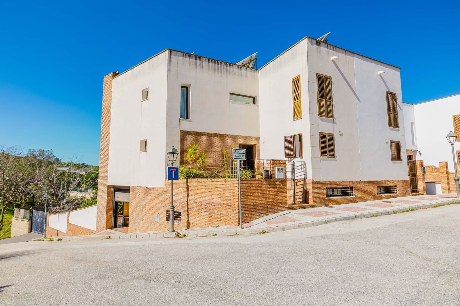 6 sovrum Villa till salu i Colmenar med pool garage - 435 000 € (Ref: 9679467)