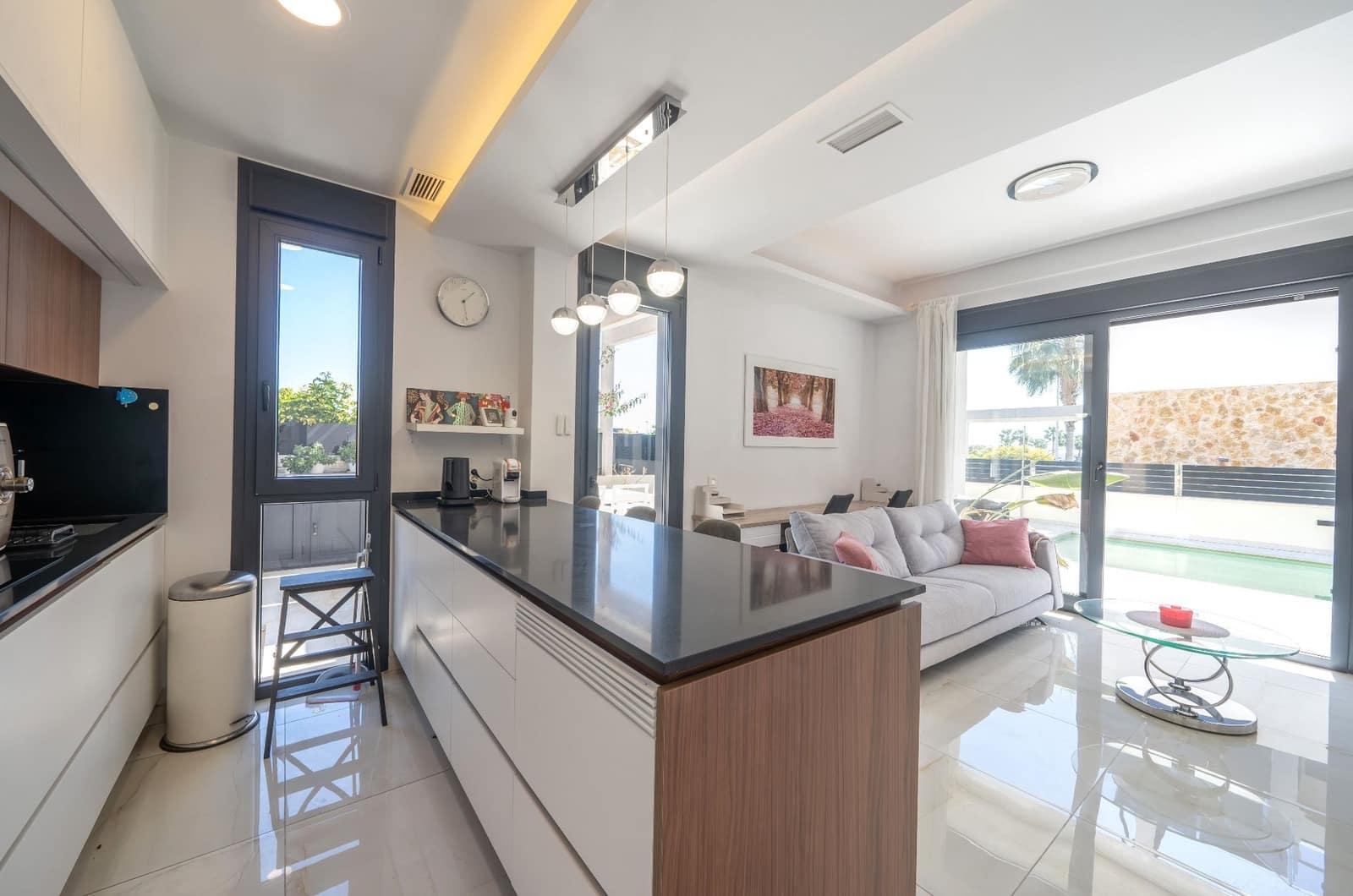 4 soveværelse Villa til salg i Orihuela med swimmingpool garage - € 759.000 (Ref: 9679468)