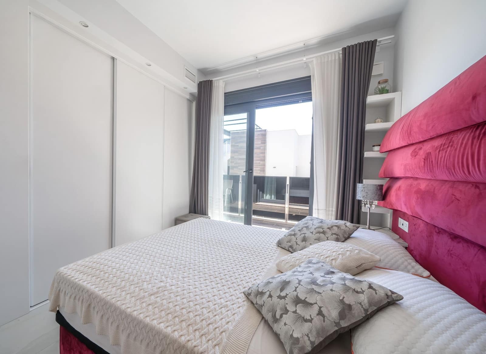 4 soveværelse Villa til salg i Orihuela med swimmingpool garage - € 759.000 (Ref: 9679468)