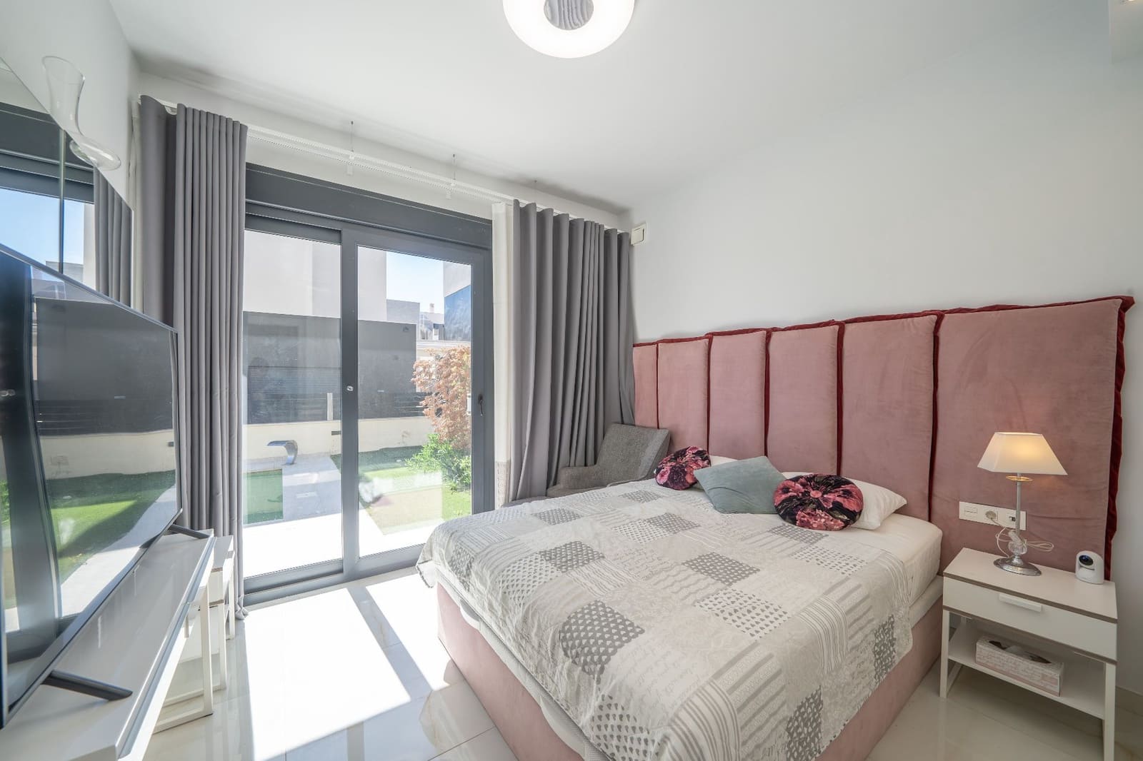 4 soveværelse Villa til salg i Orihuela med swimmingpool garage - € 759.000 (Ref: 9679468)