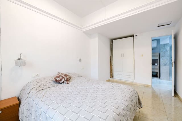 2 soveværelse Lejlighed til salg i Benalmádena med swimmingpool garage - € 249.800 (Ref: 9679470)