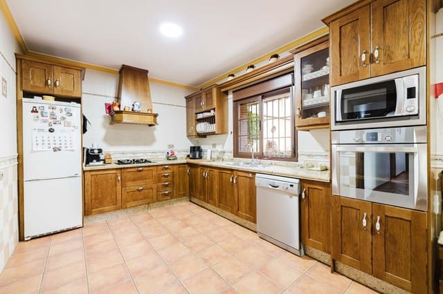 4 camera da letto Villetta Bifamiliare in vendita in Almogía con garage - 295.000 € (Rif: 9679471)