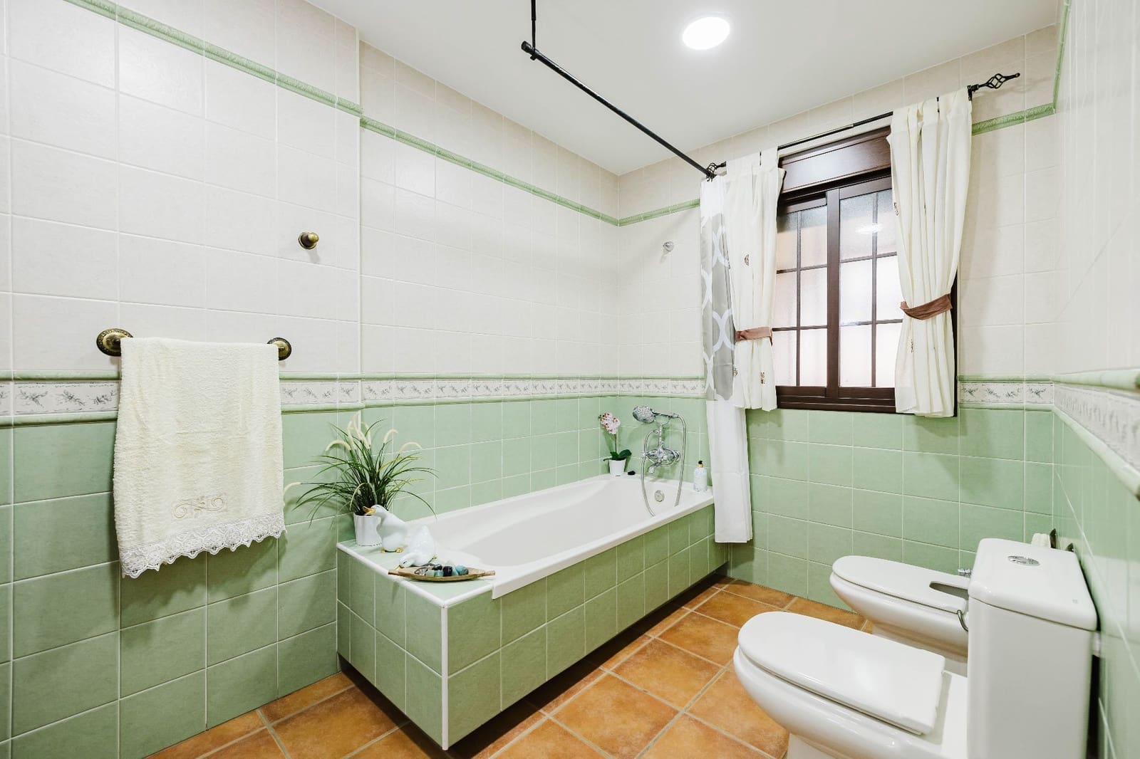 4 camera da letto Villetta Bifamiliare in vendita in Almogia con garage - 295.000 € (Rif: 9679471)