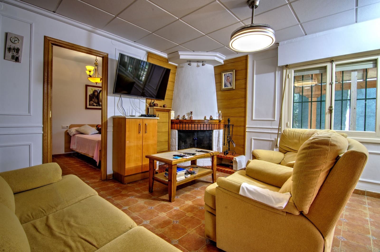 3 Zimmer Villa zu verkaufen in Alicante / Alacant Stadt mit Pool Garage - 280.000 € (Ref: 9694709)