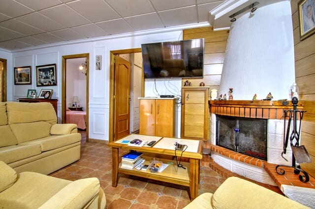 3 quarto Moradia para venda em Alicante cidade com piscina garagem - 280 000 € (Ref: 9694709)