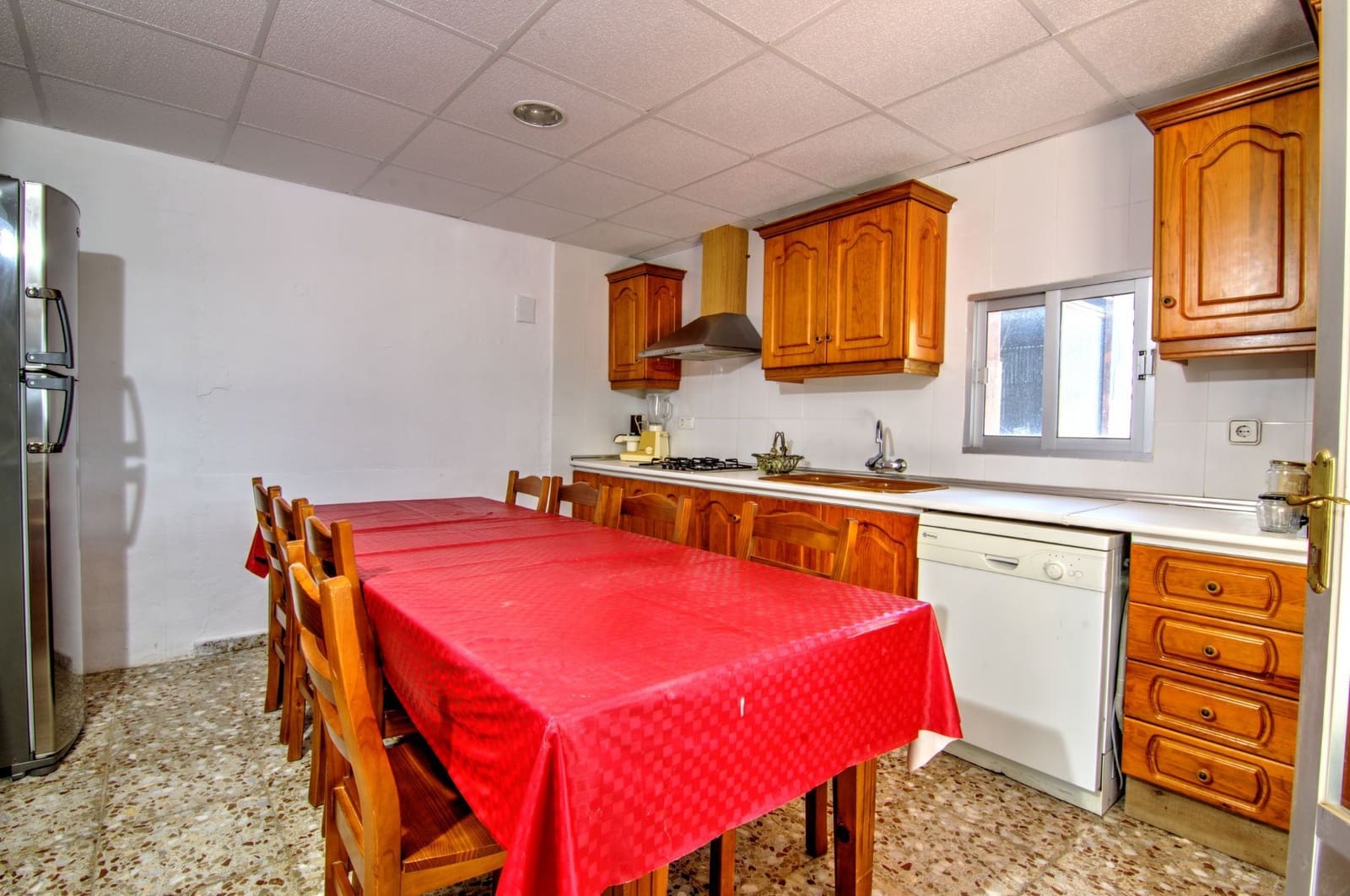 3 Zimmer Villa zu verkaufen in Alicante / Alacant Stadt mit Pool Garage - 280.000 € (Ref: 9694709)