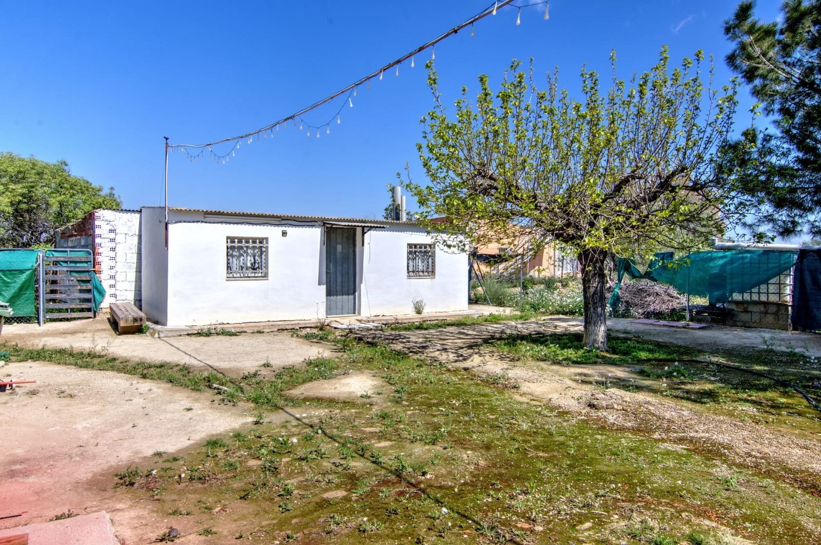 3 Zimmer Villa zu verkaufen in Alicante / Alacant Stadt mit Pool Garage - 280.000 € (Ref: 9694709)