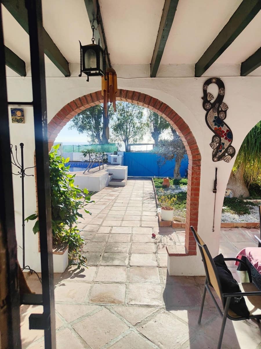 Finca/Casa Rural de 3 habitaciones en Frigiliana en venta con piscina garaje - 360.000 € (Ref: 9698119)