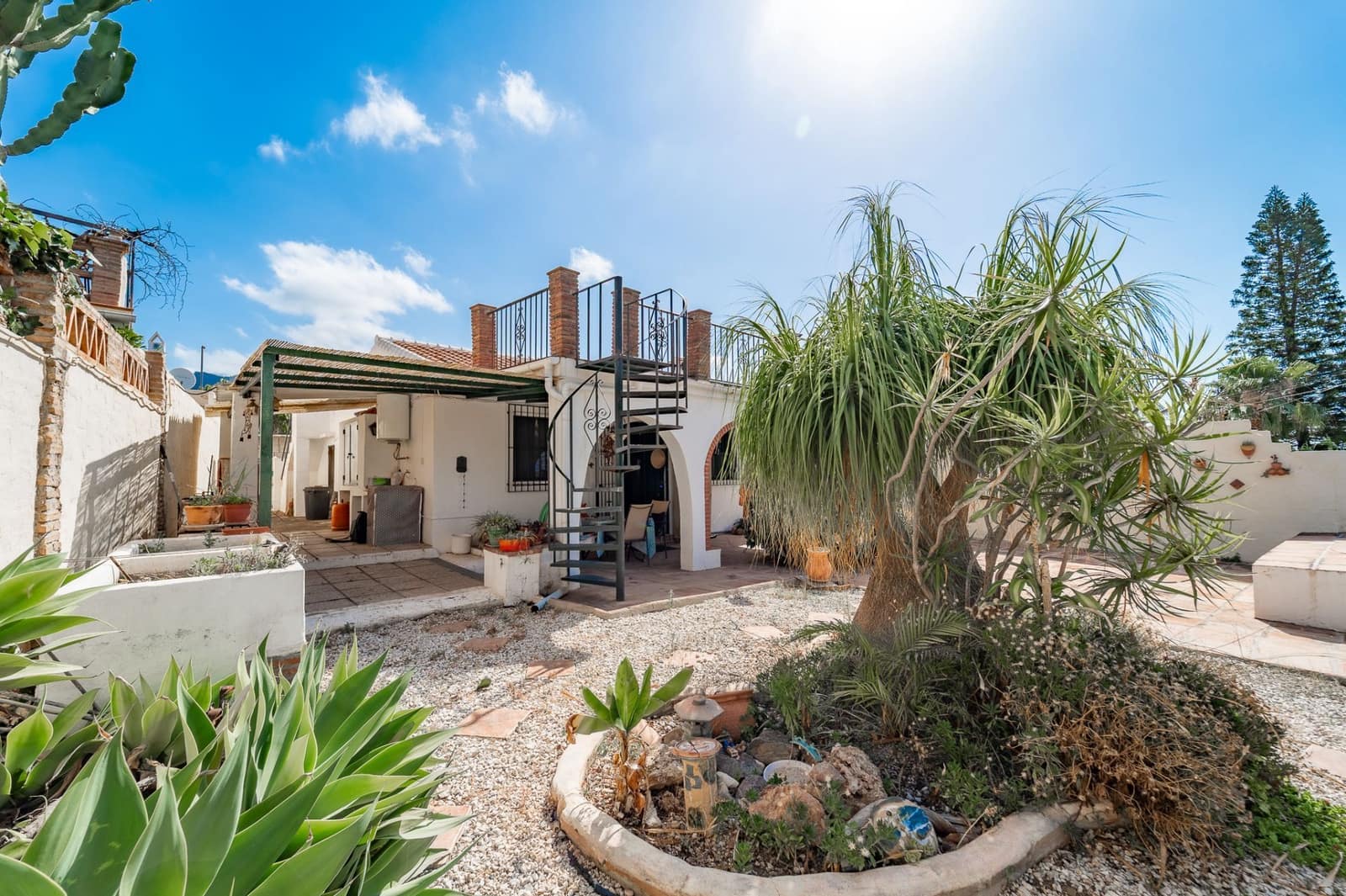 3 bedroom Finca/Country House for sale in Frigiliana with pool garage - € 349,000 (Ref: 9698119)