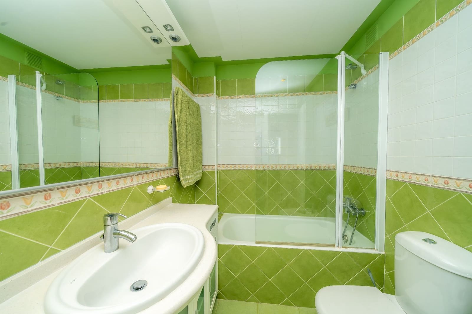 3 sypialnia Mieszkanie na sprzedaż w Torrevieja z garażem - 369 000 € (Ref: 9711078)