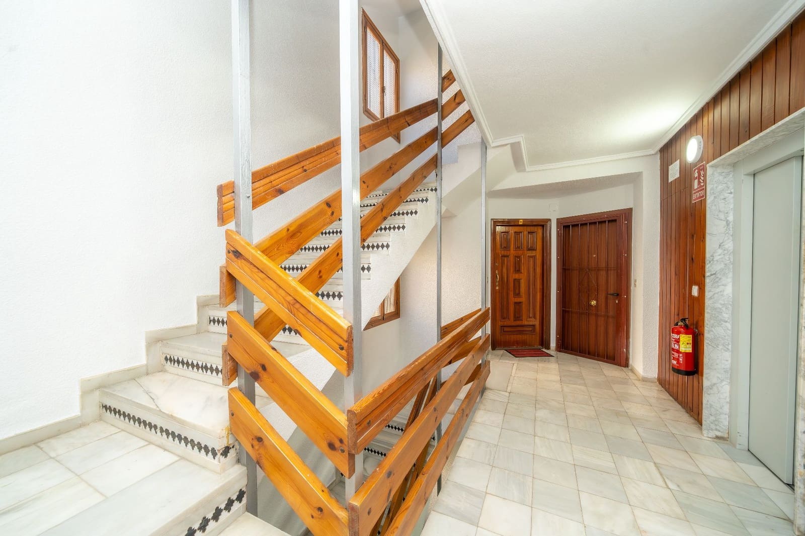 3 sypialnia Mieszkanie na sprzedaż w Torrevieja z garażem - 369 000 € (Ref: 9711078)
