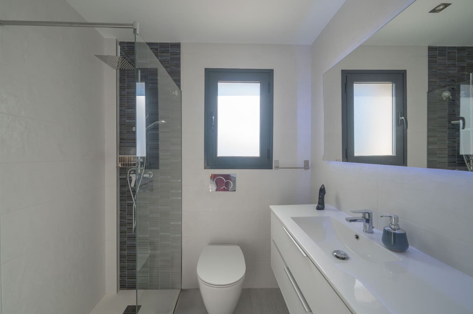 4 bedroom Villa for sale in Orihuela with pool garage - € 1,150,000 (Ref: 9711080)