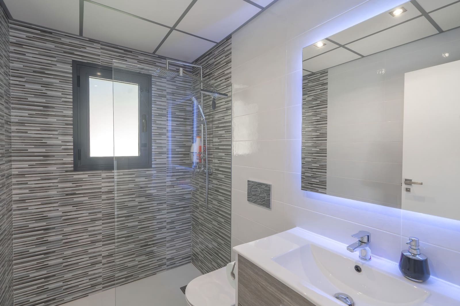 4 bedroom Villa for sale in Orihuela with pool garage - € 1,150,000 (Ref: 9711080)