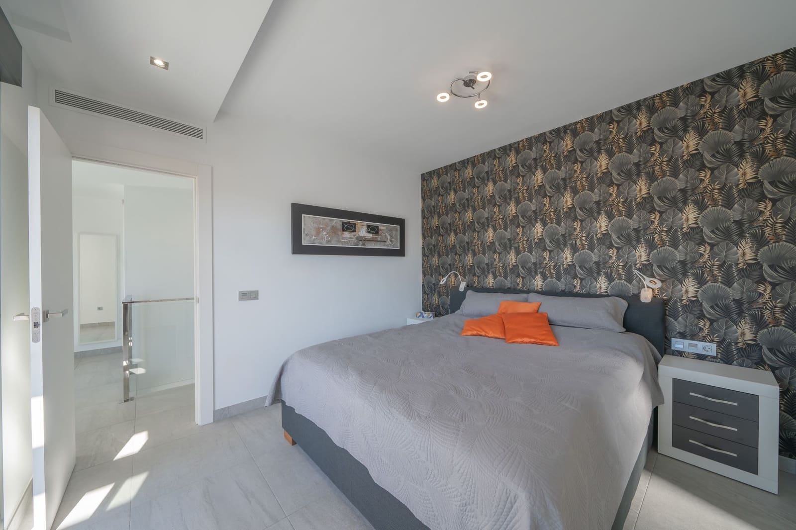 4 bedroom Villa for sale in Orihuela with pool garage - € 1,150,000 (Ref: 9711080)