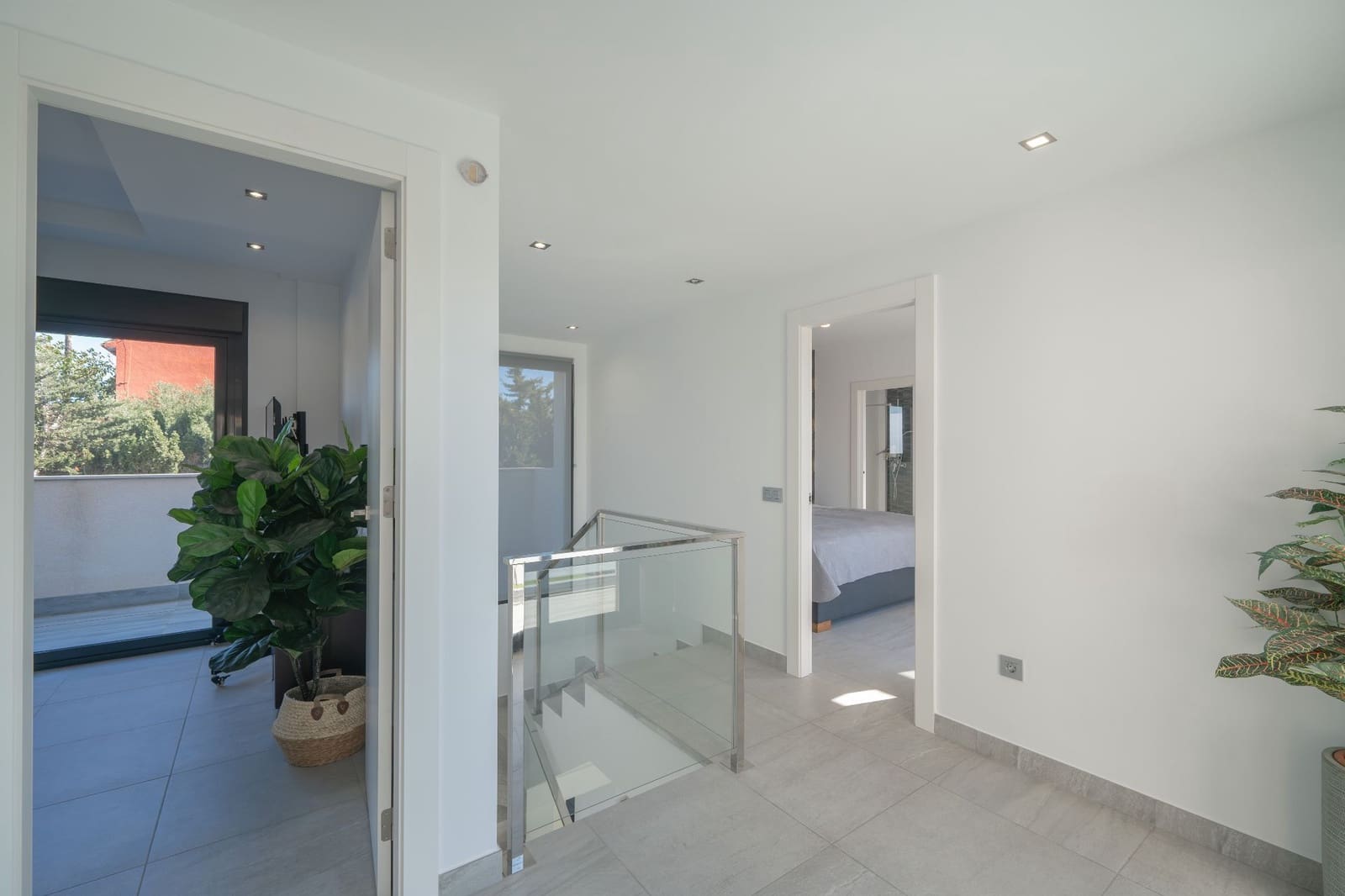 4 bedroom Villa for sale in Orihuela with pool garage - € 1,150,000 (Ref: 9711080)