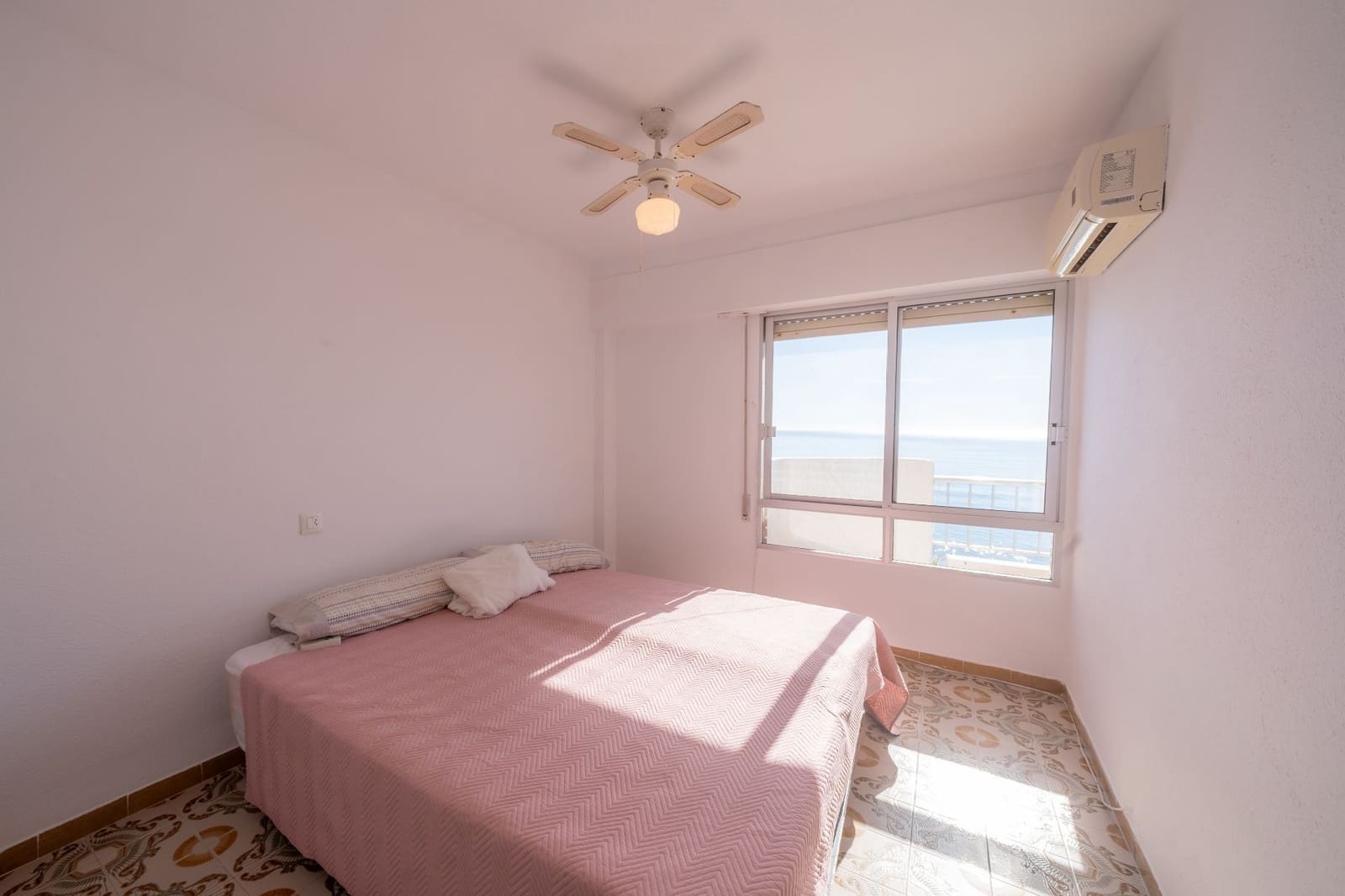 3 camera da letto Appartamento in vendita in Torrevieja con garage - 350.000 € (Rif: 9711081)