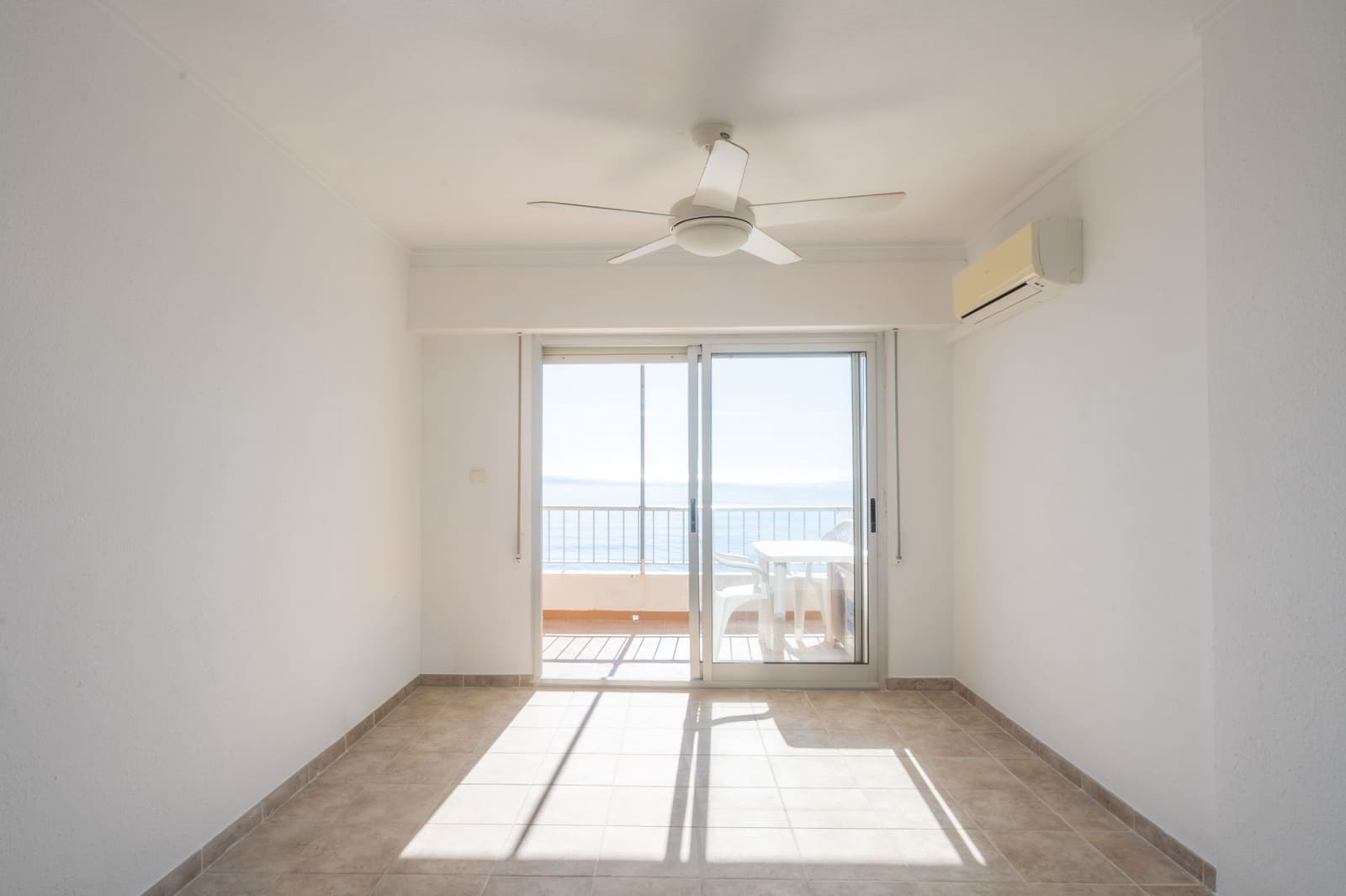 3 camera da letto Appartamento in vendita in Torrevieja con garage - 350.000 € (Rif: 9711081)